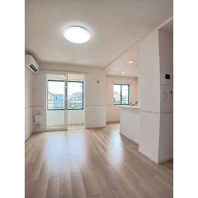 ヒカルサ熊谷肥塚Ⅱ 202【管理NO：1-028560802-02020】 ★家具家電は申し込み後に搬入します★の物件写真2