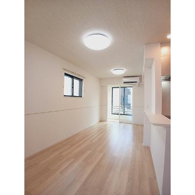 ヒカルサ熊谷肥塚Ⅱ 104【管理NO：1-028560802-01040】 ★家具家電は申し込み後に搬入します★の物件写真2