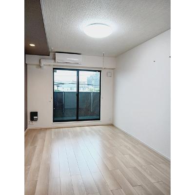 ヒカルサ熊谷サウス 201【管理NO：1-028423201-02010】 ★家具家電は申し込み後に搬入しますの物件写真2