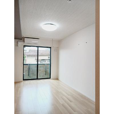 ヒカルサ熊谷サウス 101【管理NO：1-028423201-01010】 ★家具家電は申し込み後に搬入しますの物件写真2