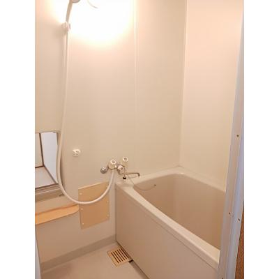 プランタンエトワール 101【管理NO：1-005140201-01010】 ★家具家電は申し込み後に搬入しますの物件写真4