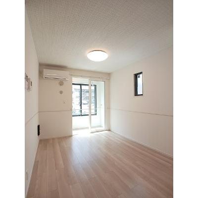 ヒカルサ深谷上野台 101【管理NO：1-028622701-01010】 ★家具家電は申し込み後に搬入します★ ★2026年10月上旬入居可能★の物件写真2