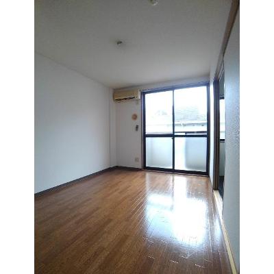 Ｐｏｎｔ　Ｆｌｅｕｒ 102【管理NO：1-007895201-01020】 ★家具家電は申し込み後に搬入しますの物件写真2