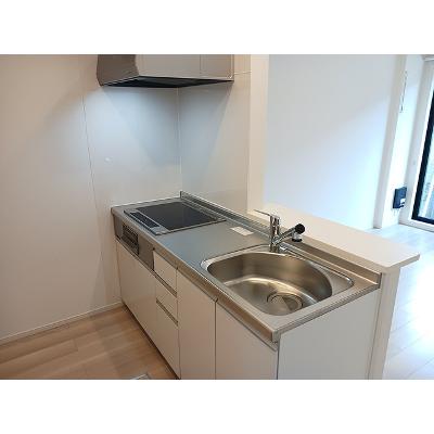 セナ 102【管理NO：1-028337901-01020】 ★家具家電は申し込み後に搬入します★の物件写真3