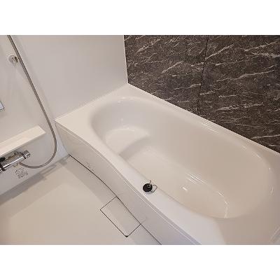 セナ 102【管理NO：1-028337901-01020】 ★家具家電は申し込み後に搬入します★の物件写真4