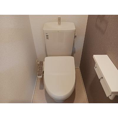 スプレンドーレ 303【管理NO：1-028285201-03030】 ★家具家電は申し込み後に搬入します★の物件写真5