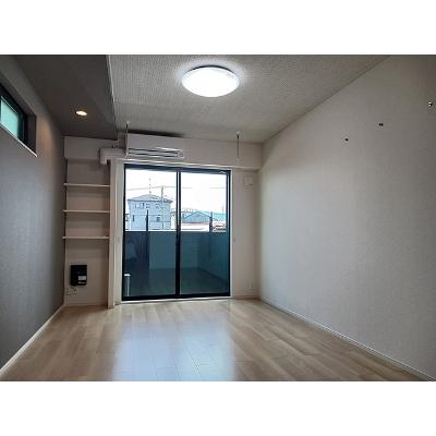 スプレンドーレ 101【管理NO：1-028285201-01010】 ★家具家電は申し込み後に搬入します★の物件写真2
