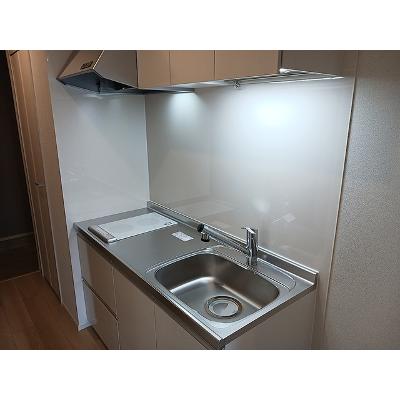 スプレンドーレ 101【管理NO：1-028285201-01010】 ★家具家電は申し込み後に搬入します★の物件写真3
