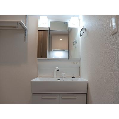 スプレンドーレ 101【管理NO：1-028285201-01010】 ★家具家電は申し込み後に搬入します★の物件写真6