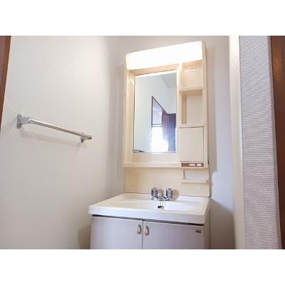 apartment 茨城県猿島郡境町７９５－２ 

↓地図はこちらから