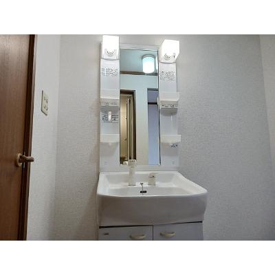 apartment 茨城県古河市旭町１丁目９－３２ 

↓地図はこちらから