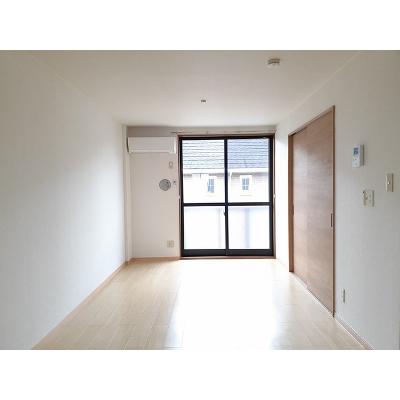 ラフランスＢ 203【管理NO：1-007653101-02030】 ★家具家電は申し込み後に搬入します 2026年07月下旬入居可能の物件写真2