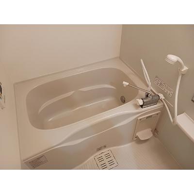 赤坂レジデンス 305【管理NO：1-016298401-03050】 ★家具家電は申し込み後に搬入しますの物件写真4