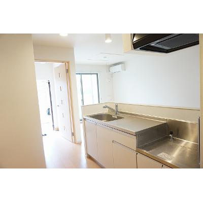 マハナ　ファレ 104【管理NO：1-020391601-01040】 ★家具家電は申し込み後に搬入します 2026年07月中旬入居可能の物件写真3