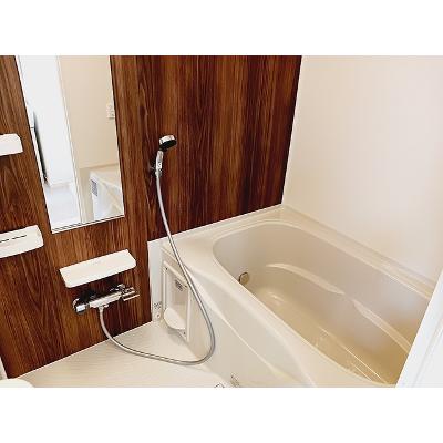 サニースポット 204【管理NO：1-028008301-02040】 ★家具家電は申し込み後に搬入します★の物件写真4