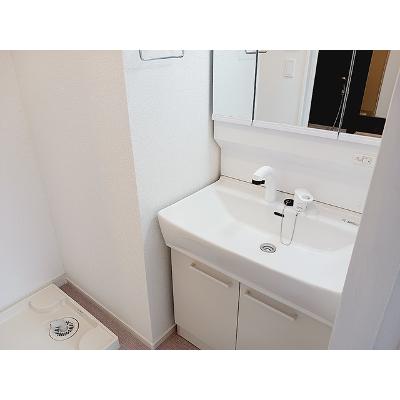 サニースポット 204【管理NO：1-028008301-02040】 ★家具家電は申し込み後に搬入します★の物件写真6