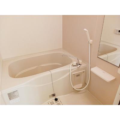 ビスキー　ローズ 101【管理NO：1-019196601-01010】 ★家具家電は申し込み後に搬入します★の物件写真4
