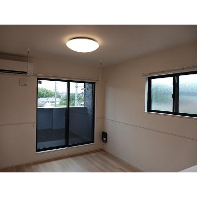 カーサ・コンソラータ 205【管理NO：1-028389101-02050】 ★家具家電は申し込み後に搬入します★の物件写真2