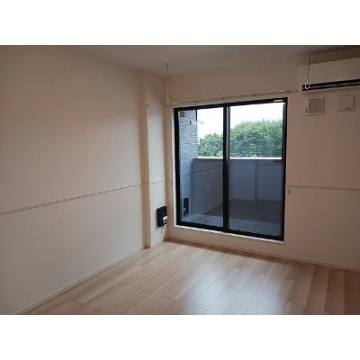 カーサ・コンソラータ 202【管理NO：1-028389101-02020】 ★家具家電は申し込み後に搬入しますの物件写真2