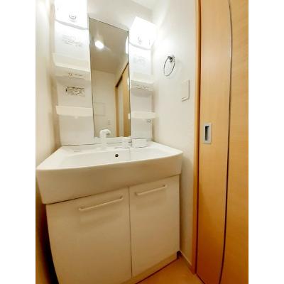 フローリッシュ 201【管理NO：1-018079201-02010】 ★家具家電は申し込み後に搬入します★の物件写真6