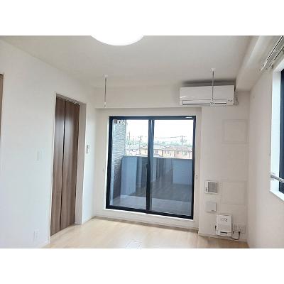 ヒカルサ西大宮 304【管理NO：1-028563601-03040】 ★家具家電は申し込み後に搬入します★の物件写真2