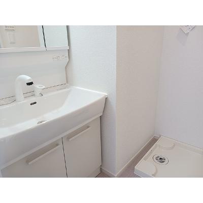 ヒカルサ西大宮 302【管理NO：1-028563601-03020】 ★家具家電は申し込み後に搬入します★の物件写真6