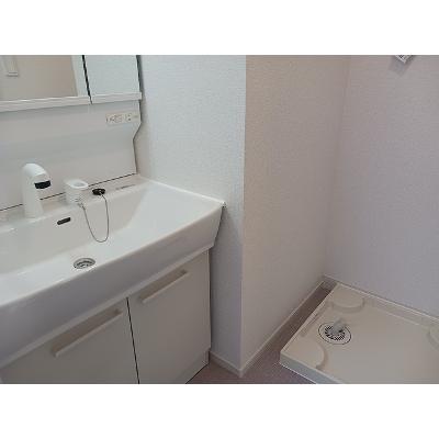 ヒカルサ西大宮 202【管理NO：1-028563601-02020】 ★家具家電は申し込み後に搬入します★の物件写真6