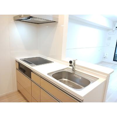 リオラ　Ⅰ 302【管理NO：1-028500701-03020】 ★家具家電は申し込み後に搬入します★ ★2026年10月上旬入居可能★の物件写真3