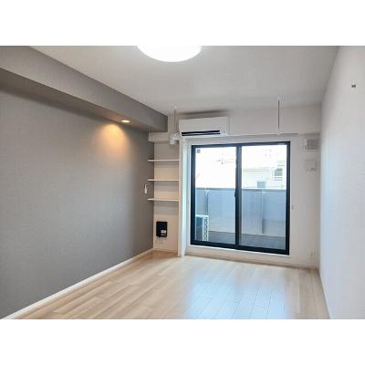 ル・ボワ 305【管理NO：1-028228101-03050】 ★家具家電は申し込み後に搬入します★の物件写真2