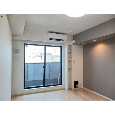 ル・ボワ 302【管理NO：1-028228101-03020】 ★家具家電は申し込み後に搬入しますの物件写真2