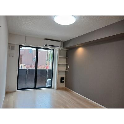 ル・ボワ 104【管理NO：1-028228101-01040】 ★家具家電は申し込み後に搬入しますの物件写真2