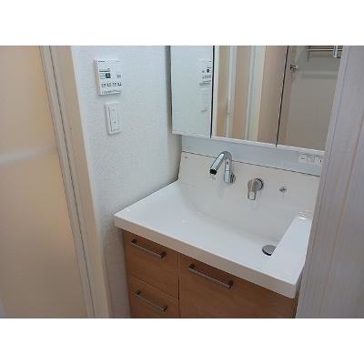 エリオス 104【管理NO：1-028224801-01040】 ★家具家電は申し込み後に搬入します★の物件写真6