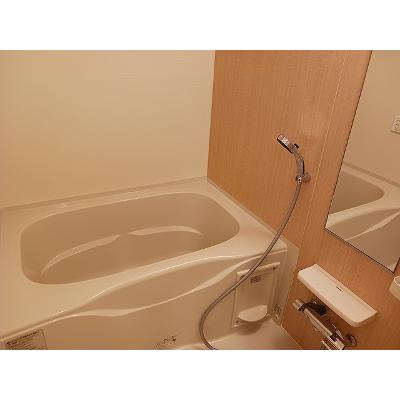 イーケータイズ 302【管理NO：1-025387301-03020】 ★家具家電は申し込み後に搬入しますの物件写真4