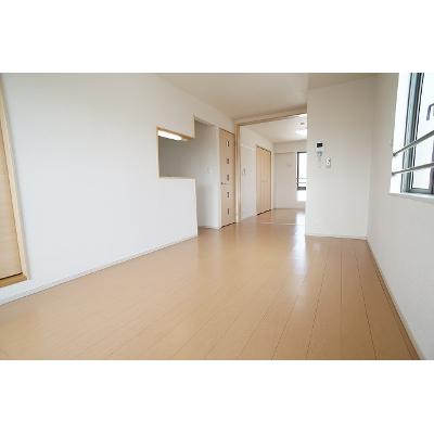 ブローテ　飛鳥 301【管理NO：1-019479201-03010】 ★家具家電は申し込み後に搬入します 2026年09月中旬入居可能の物件写真2