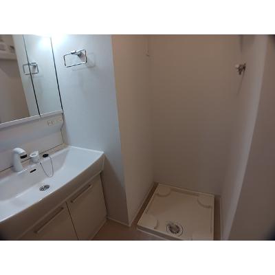 リッシュ 104【管理NO：1-028619001-01040】 ★家具家電は申し込み後に搬入します★の物件写真6