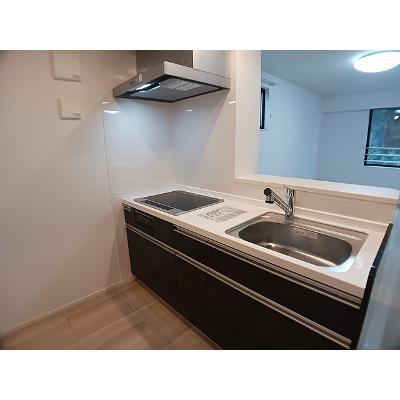 ハレプア 202【管理NO：1-028589101-02020】 ★家具家電は申し込み後に搬入しますの物件写真3