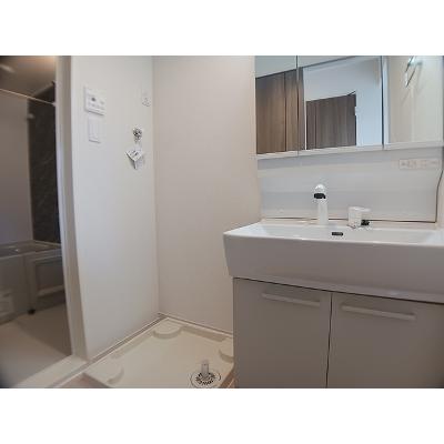 ヒカルサ川口芝西 301【管理NO：1-028499901-03010】 ★家具家電は申し込み後に搬入します★の物件写真6