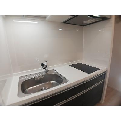 ロンフルール 307【管理NO：1-028421801-03070】 ★家具家電は申し込み後に搬入します★の物件写真3