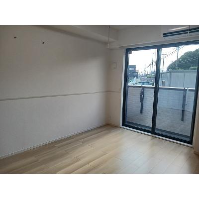 ロンフルール 107【管理NO：1-028421801-01070】 ★家具家電は申し込み後に搬入します★の物件写真2