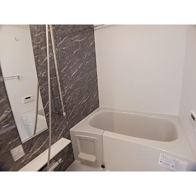 ロンフルール 107【管理NO：1-028421801-01070】 ★家具家電は申し込み後に搬入します★の物件写真4