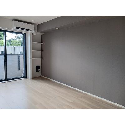 ロンフルール 105【管理NO：1-028421801-01050】 ★家具家電は申し込み後に搬入します★の物件写真2