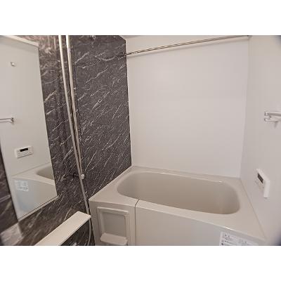 ロンフルール 105【管理NO：1-028421801-01050】 ★家具家電は申し込み後に搬入します★の物件写真4