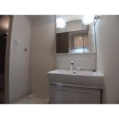 ヒカルサ東川口 303【管理NO：1-028349401-03030】 ★家具家電は申し込み後に搬入します★の物件写真6