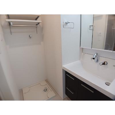 フォートリス 203【管理NO：1-023350901-02030】 ★家具家電は申し込み後に搬入します 2026年08月下旬入居可能の物件写真6