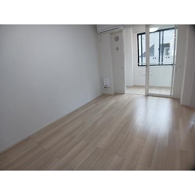 フォートリス 102【管理NO：1-023350901-01020】 ★家具家電は申し込み後に搬入します 2026年08月下旬入居可能の物件写真2