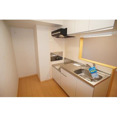シェーネ 303【管理NO：1-016694701-03030】 ★家具家電は申し込み後に搬入します 2026年08月中旬入居可能の物件写真3