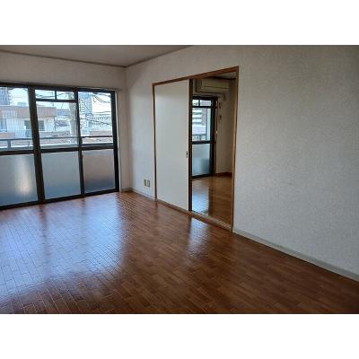 スリーズマンション 401【管理NO：1-003908101-04010】 ★家具家電は申し込み後に搬入します★ ★2026年10月中旬入居可能★の物件写真2