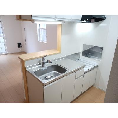 オーシャンヒルⅠ 103【管理NO：1-018001301-01030】 ★家具家電は申し込み後に搬入します★の物件写真3