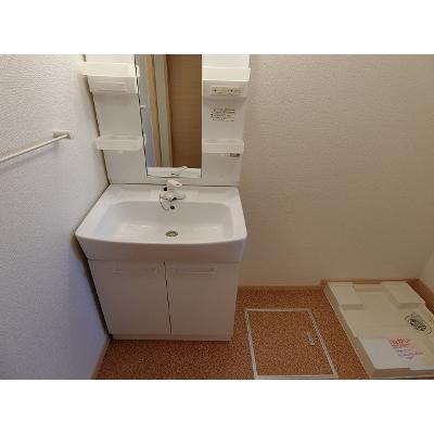 apartment 茨城県那珂郡東海村白方中央２丁目２３－２８ 

↓地図はこちらから