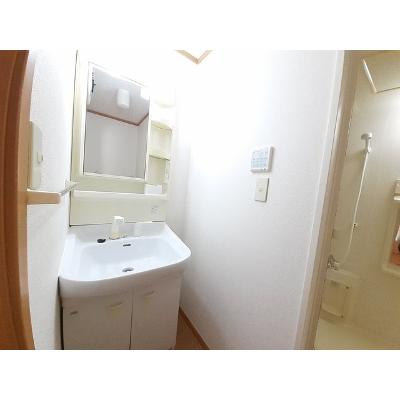 apartment 茨城県那珂郡東海村大字村松４５５－１ 

↓地図はこちらから